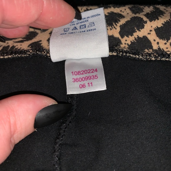 Victoria’s Secret Pink Vintage Bling Leopard Leggings - Picture 5 of 5